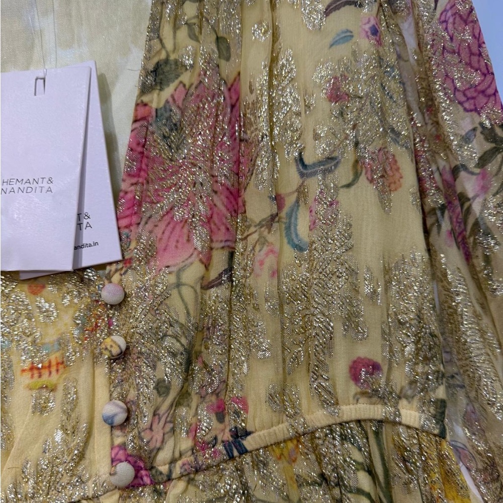 Hemant and Nandita Pria Dress - Picture 6 of 7